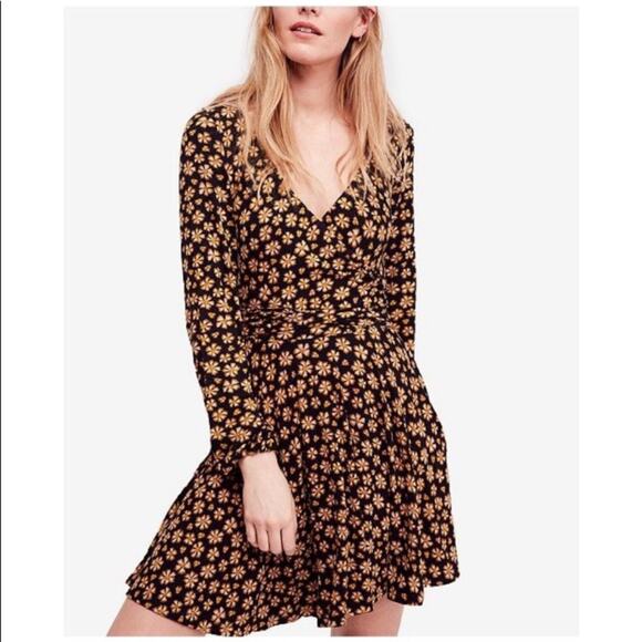 Free People Pradera Black/Yellow Floral Daisy Tie Waist Fit & Flare Dress - Picture 1 of 7